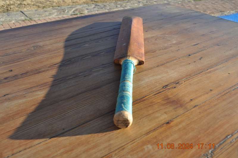 Vintage Stuart Surridge Oval Super Cover Cricket Bat