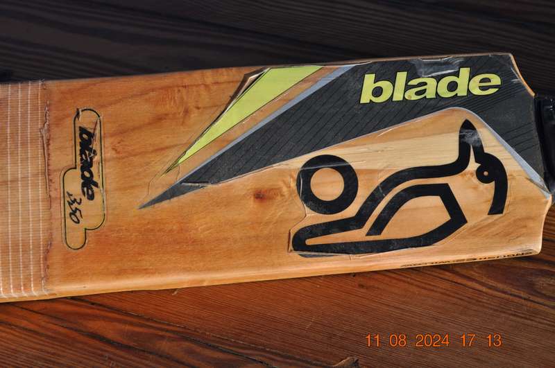 Kookaburra Blade 350 SH Cricket Bat
