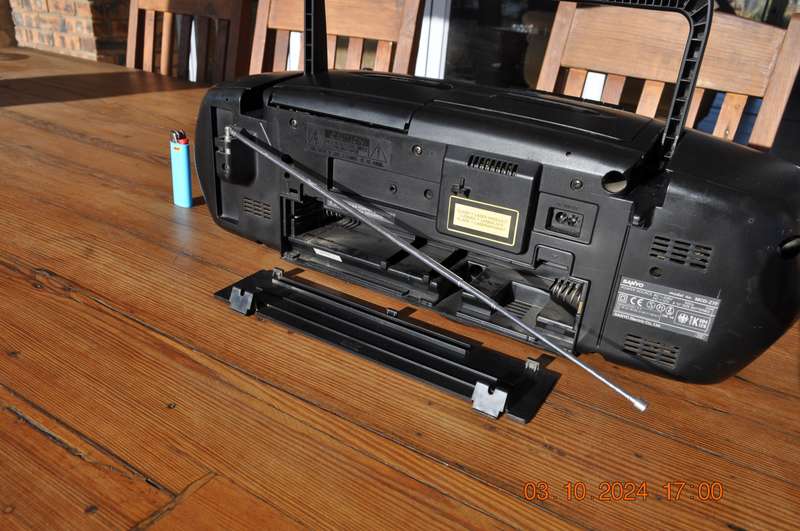 Vintage Sanyo Boom Box Radio CD Player