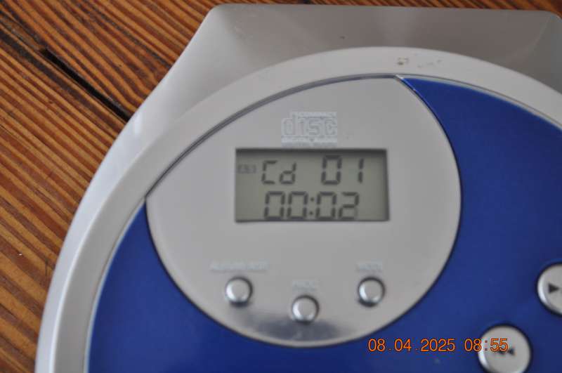 Sanyo CD Mp3 Walkman CD Player (working)