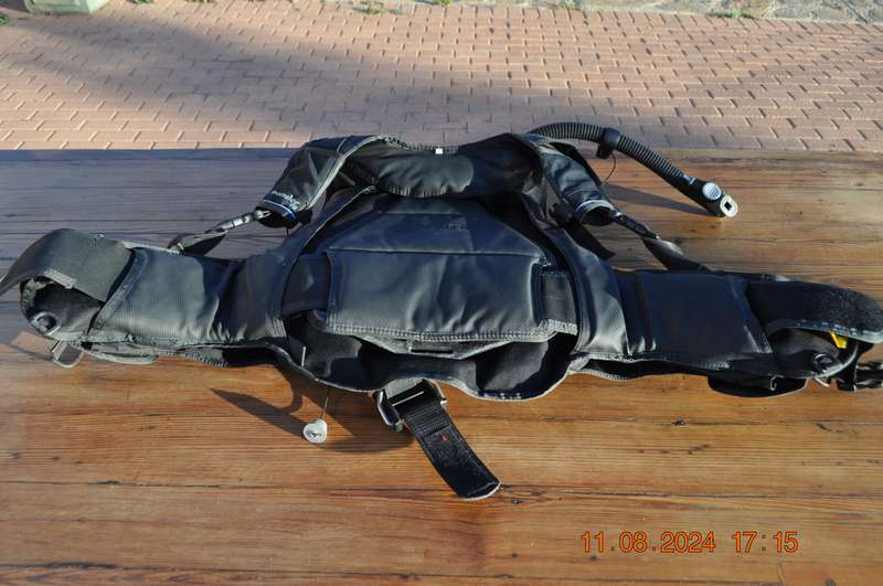 Mares Frontier Vera Scuba BCD Size Large