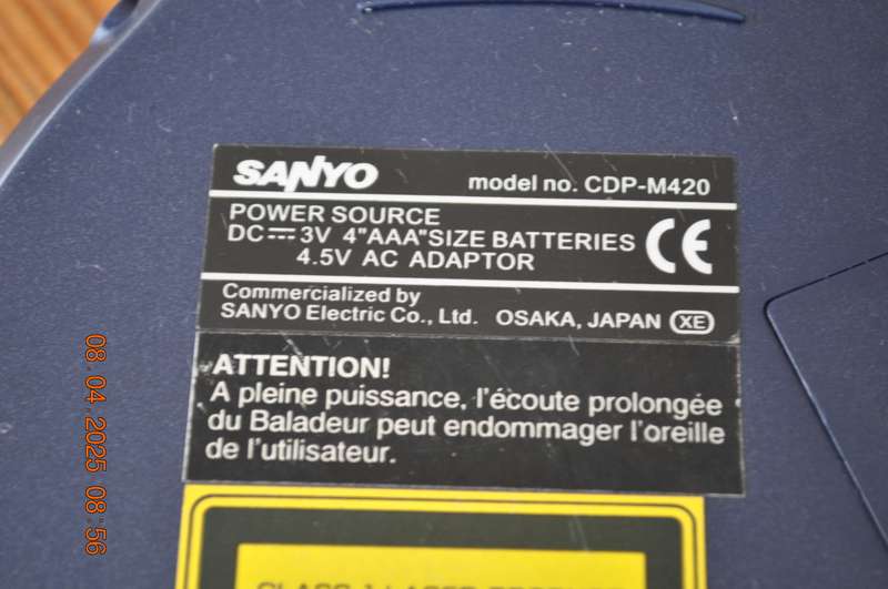 Sanyo CD Mp3 Walkman CD Player (working)