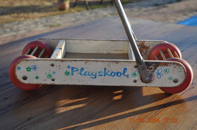Vintage Playskool Kiddies Push Along Trolley