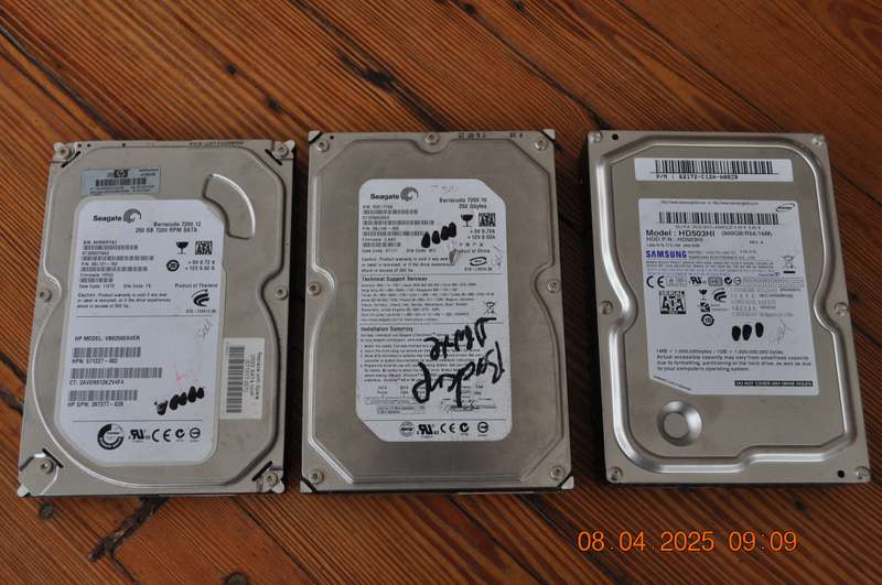 Sata PC Desk Top Hard Drives 250GB x 2 and 500GB