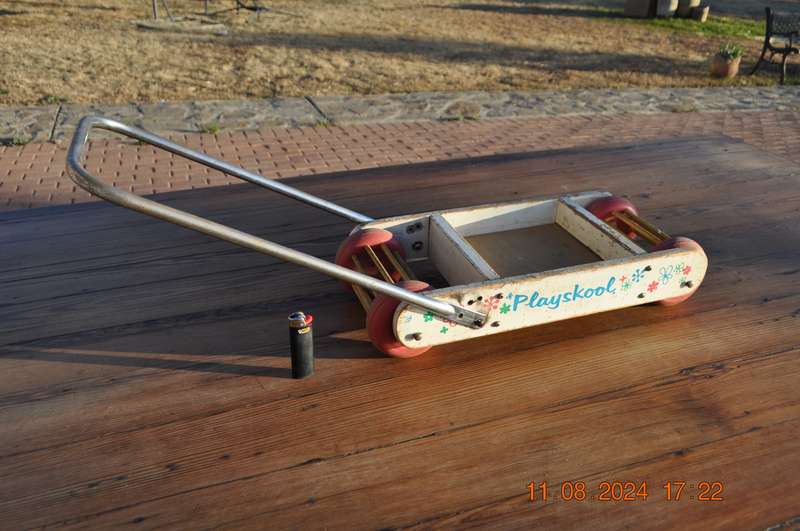 Vintage Playskool Kiddies Push Along Trolley