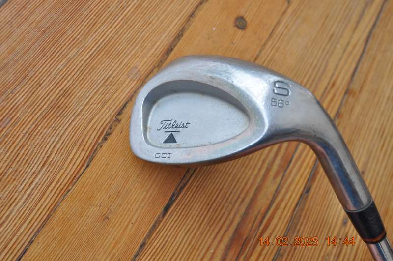 Titleist Dci Sand Wedge 56d RH