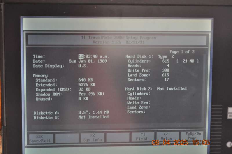 Vintage Texas Instruments 386SX Notebook Computer