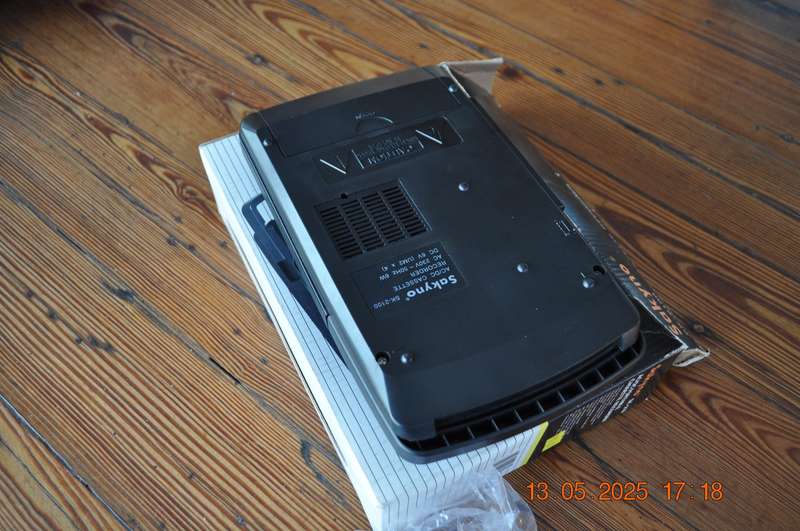 Sakyno Portable Cassette Player (working)
