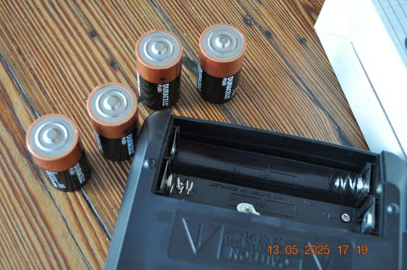 Sakyno Portable Cassette Player (working)