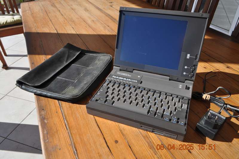 Vintage Texas Instruments 386SX Notebook Computer