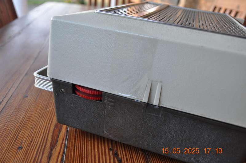 Vintage 1960s Phillips Portable Record Vinyl LP Player (working)