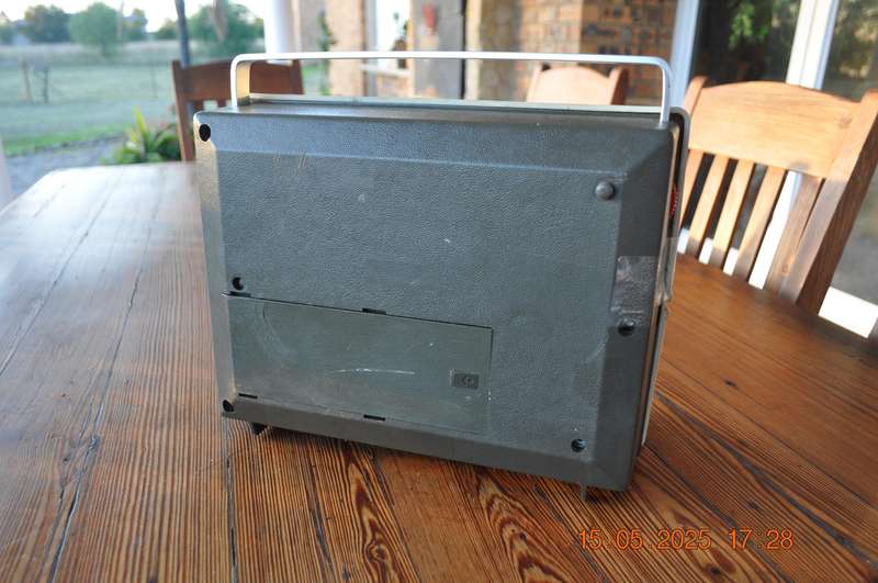 Vintage 1960s Phillips Portable Record Vinyl LP Player (working)