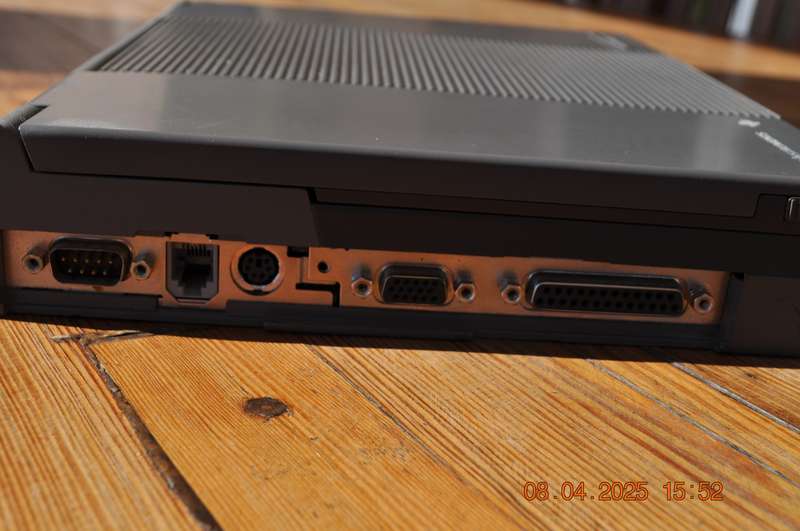 Vintage Texas Instruments 386SX Notebook Computer