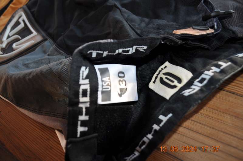 Thor MX Motocross Pants (size 30 usa)