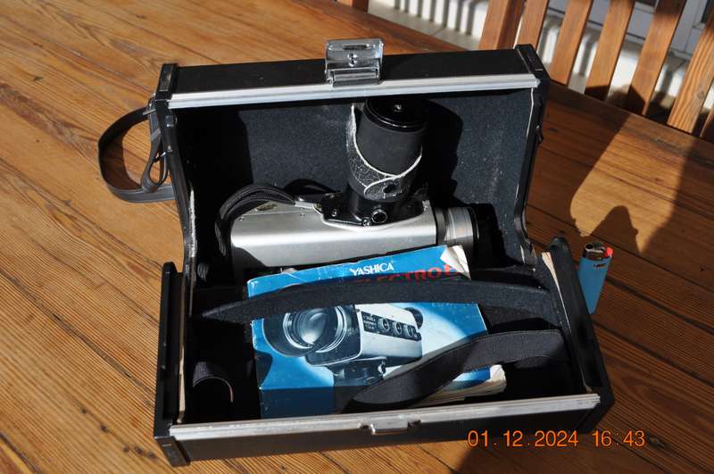 Vintage Yashica LD-6 Old 8mm Movie Camera