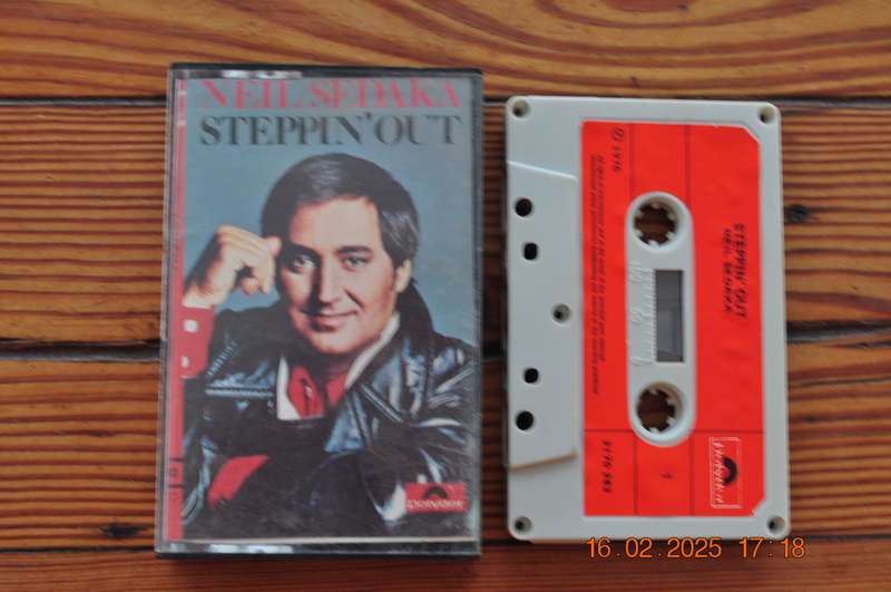 Neil Sedaka - Steppin' Out (Cassette)