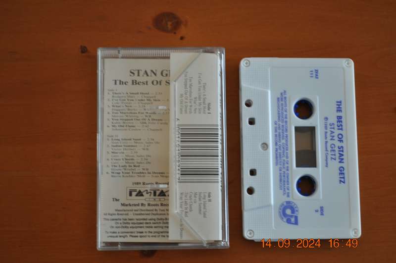 Gwynnech Ashley Robin - Greatest Hits (Cassette)