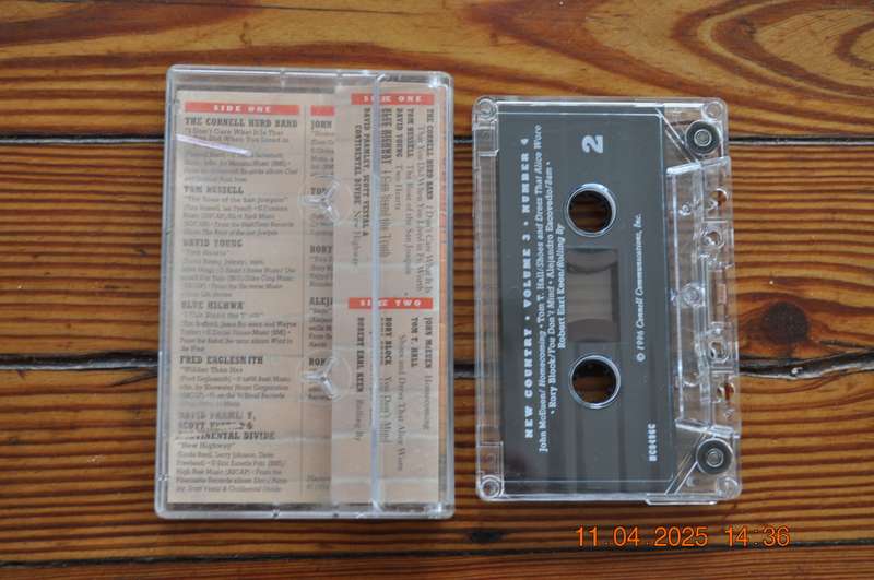 New Country - Volume 3 : Number 4 (Cassette)