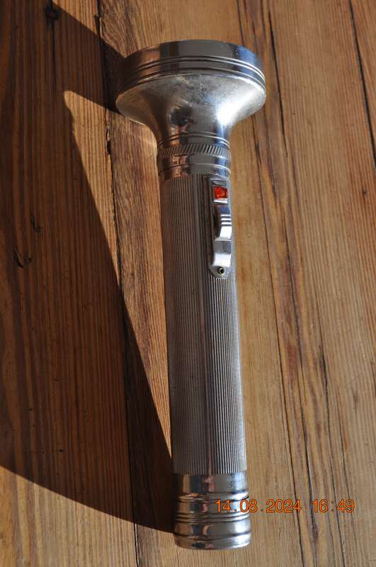 Vintage Petrel Flash Light Working