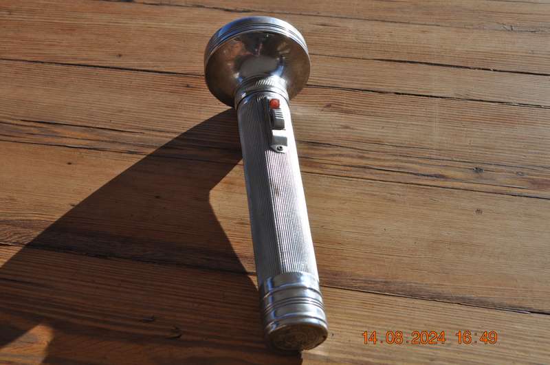 Vintage Petrel Flash Light Working