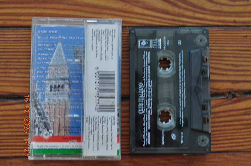 Club Italiano - The Greatest Italian Party Hits (Cassette)