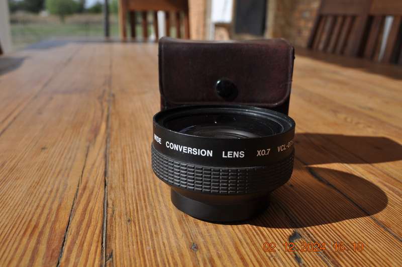 Sony Wide Conversion Lens 0.7X VCL-0752B