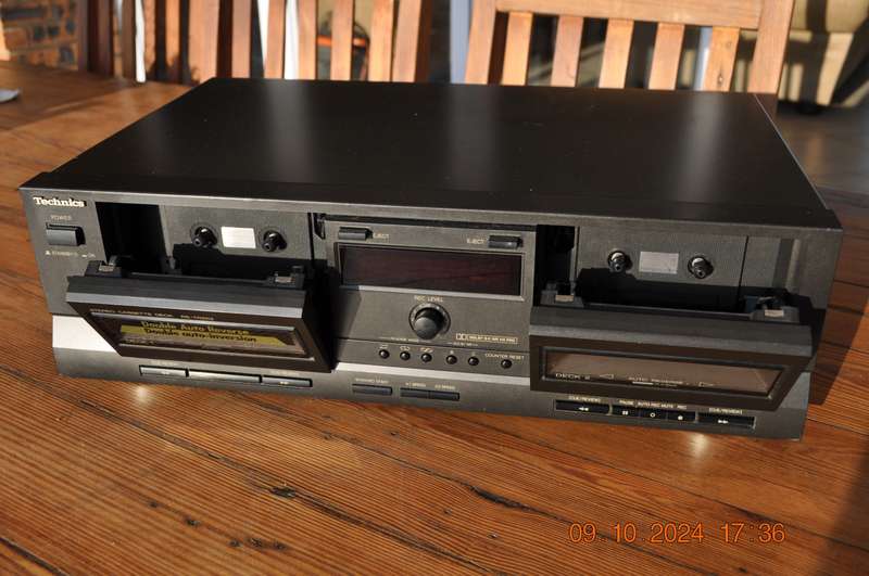Technics RS-TR252 Cassette Tape Deck
