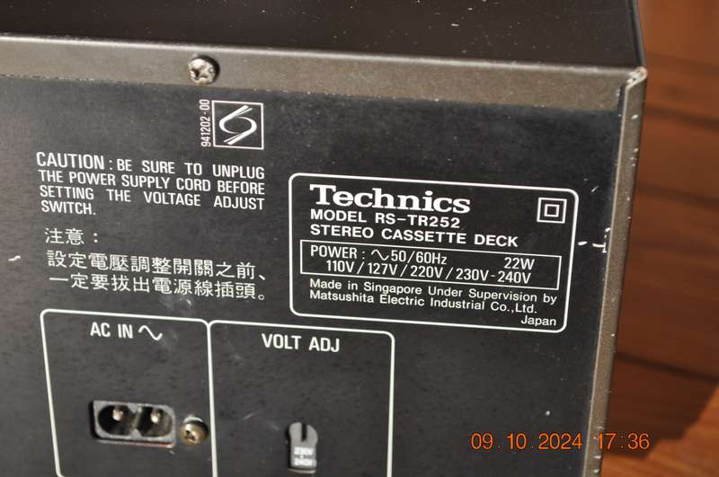Technics RS-TR252 Cassette Tape Deck