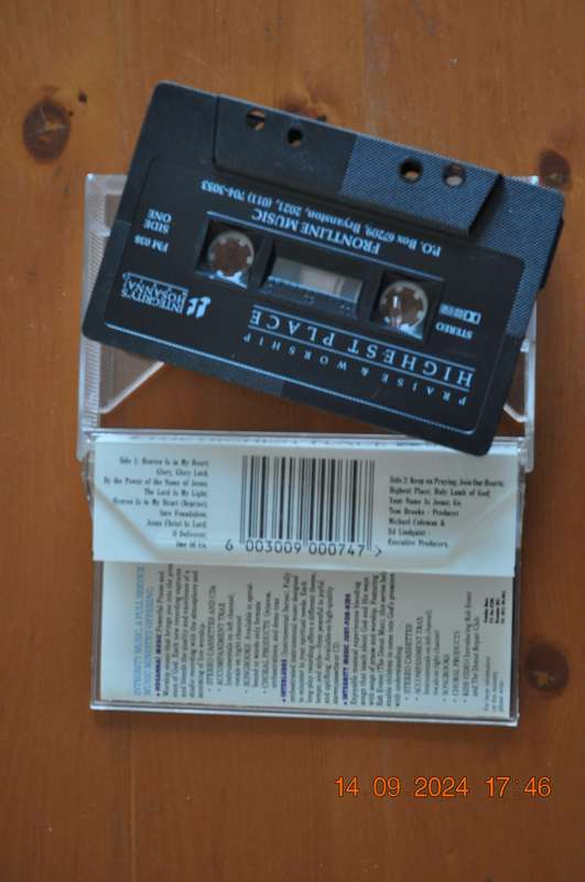 Praise & Worship - Highest Place (Cassette)