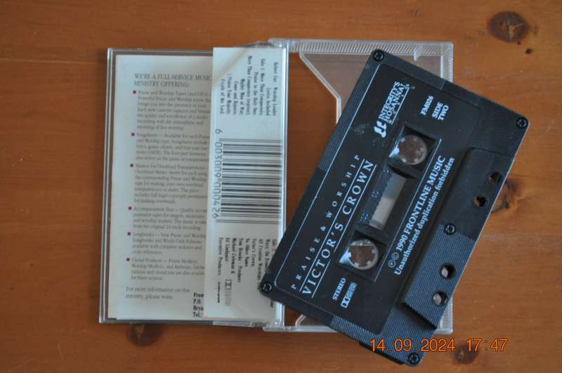 Praise & Worship - Victor's Crown (Cassette)