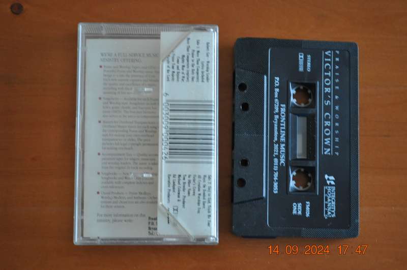 Praise & Worship - Victor's Crown (Cassette)