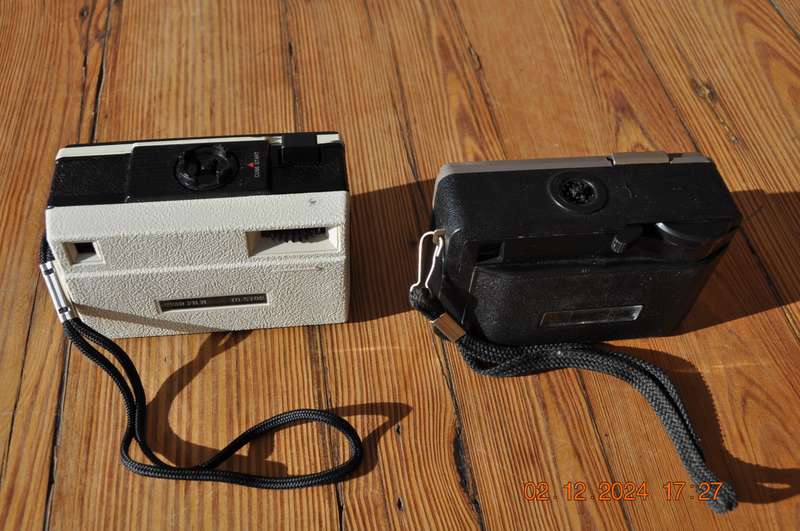 Vintage Kodak 35mm Film Cameras X 2 As Is