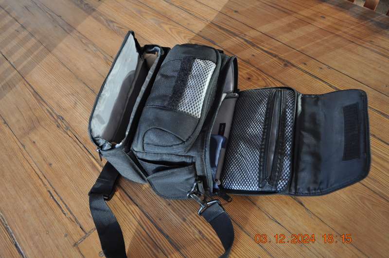 Lowepro Shoulder Camera Bag