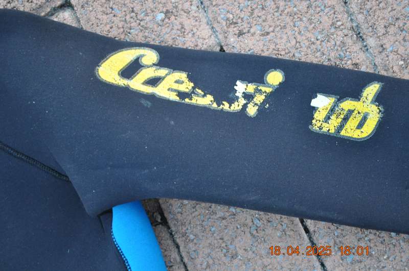 Cressi-Sub 2 Piece Wetsuit 5mm Size 3 Medium