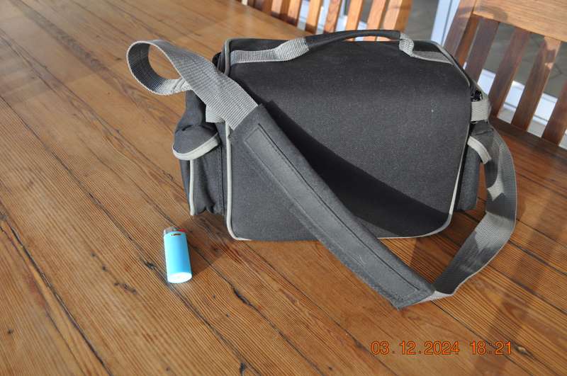AR Msuni Shoulder Camera Bag