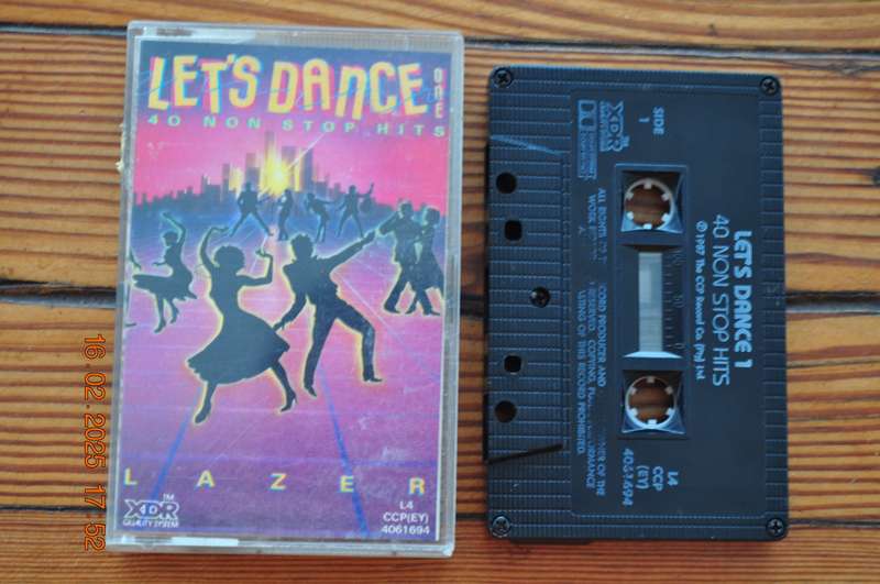 Let's Dance - 40 Non Stop Hits (Cassette)