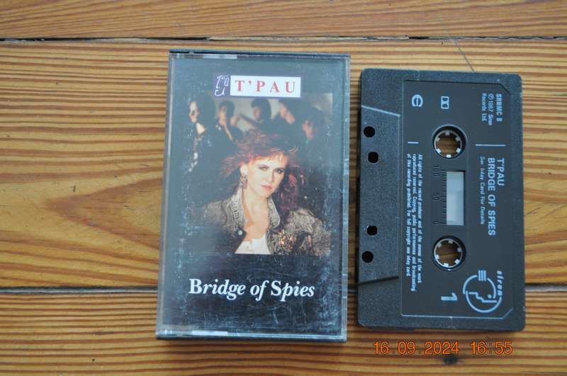 T'Pau - Bridge Of Spies (Cassette)
