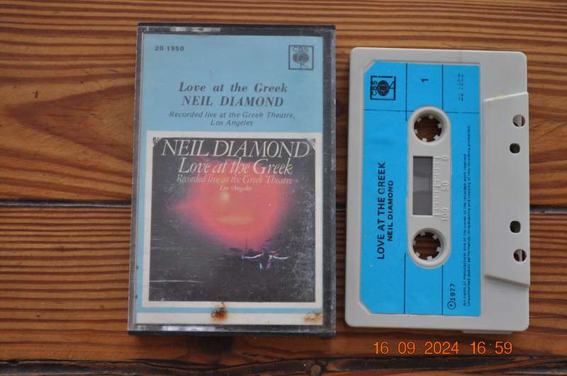Neil Diamond - Love At The Greek (Cassette)