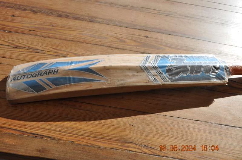 Jara Cricket Bat Size 6