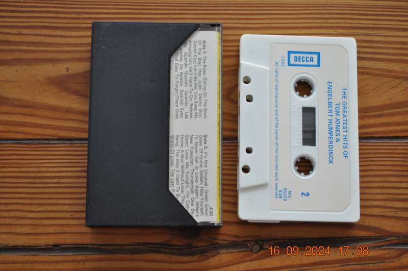 Tom Jones & Engelbert Humperdinck - The Greatest Hits Of (Cassette)