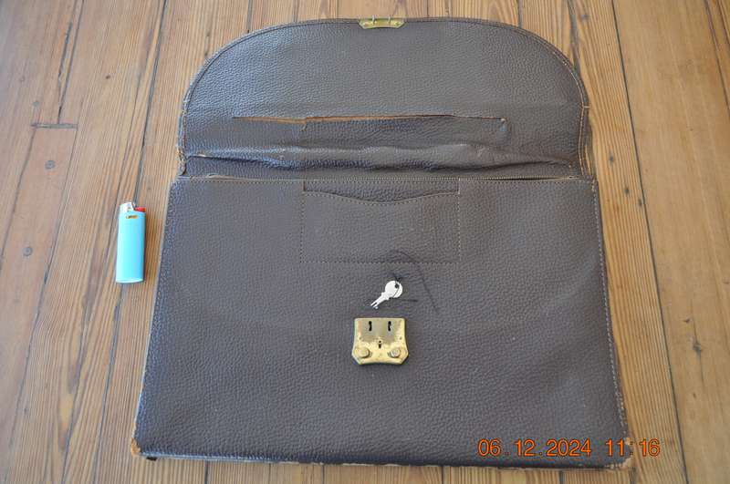 Vintage Leather Document Case With Key