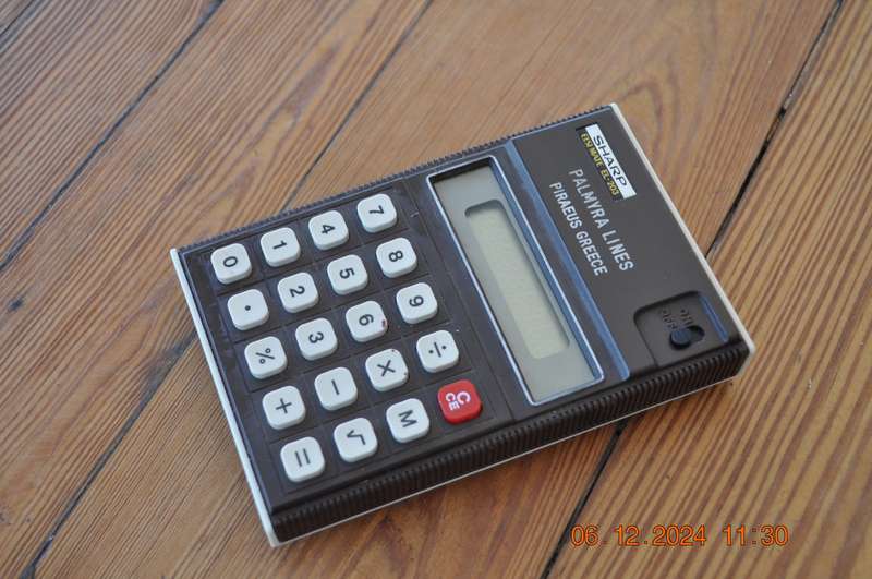 Vintage Sharp Elsi Mate EL-203 Calculator