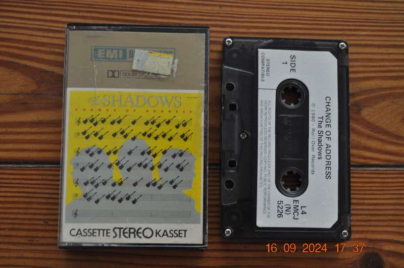 The Shadows - Change Of Address (Cassette)