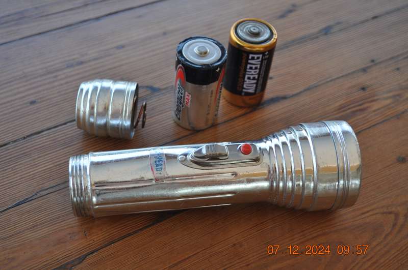 Vintage Eveready Flashlight