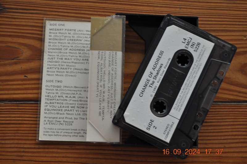 The Shadows - Change Of Address (Cassette)