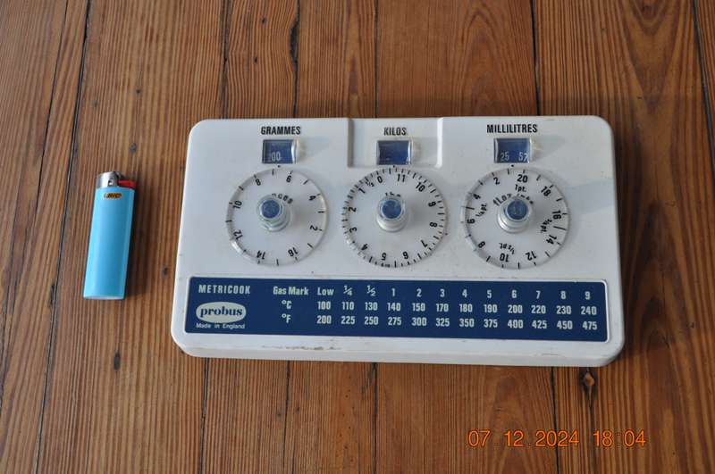 Vintage Probus Metricook Kitchen Converter