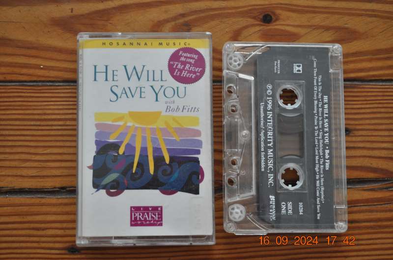 Praise & Worship - He Will Save You (Cassette)