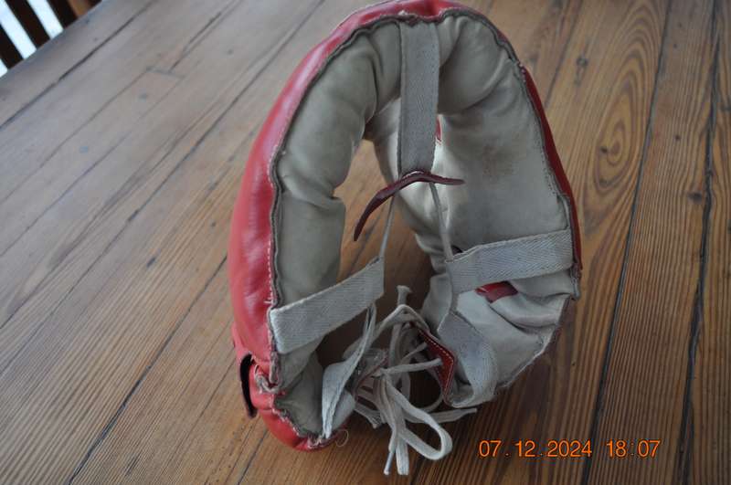Vintage Bryan Boxing Head Guard