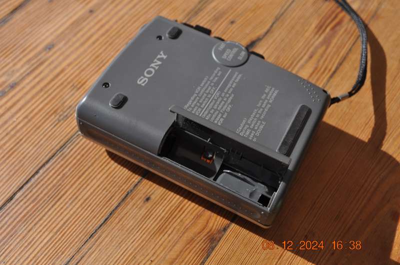 Vintage Sony Cassette Walkman Player Recorder (no sound)