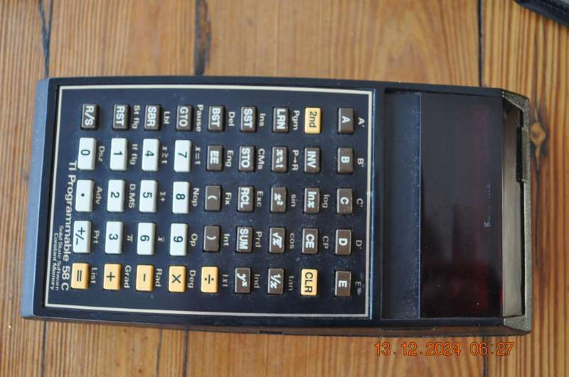 Texas Instruments TI-58C Calculator (not tested)